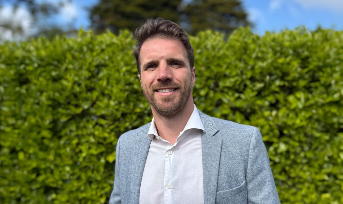 Welcoming Liam Deards